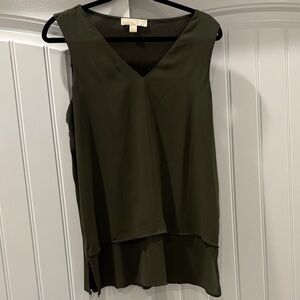 Michael Kors L Olive V-Neck Layered Sleeveless Top